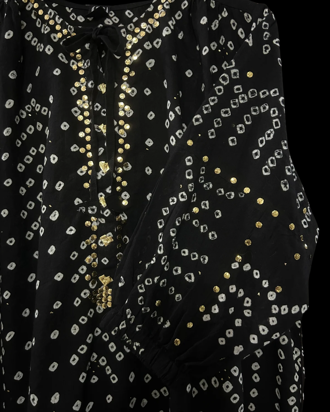 Black Chunri Kurta