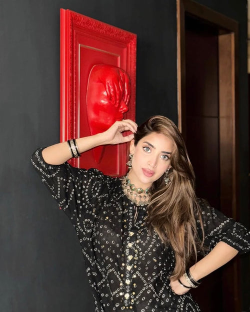 Black Chunri Kurta