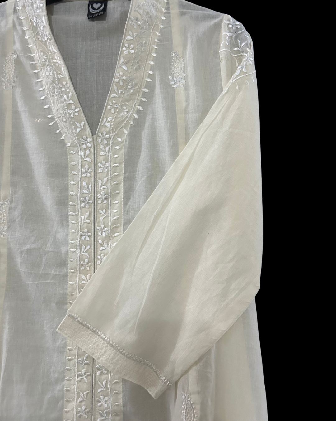 White Hand Embroidered Kurta